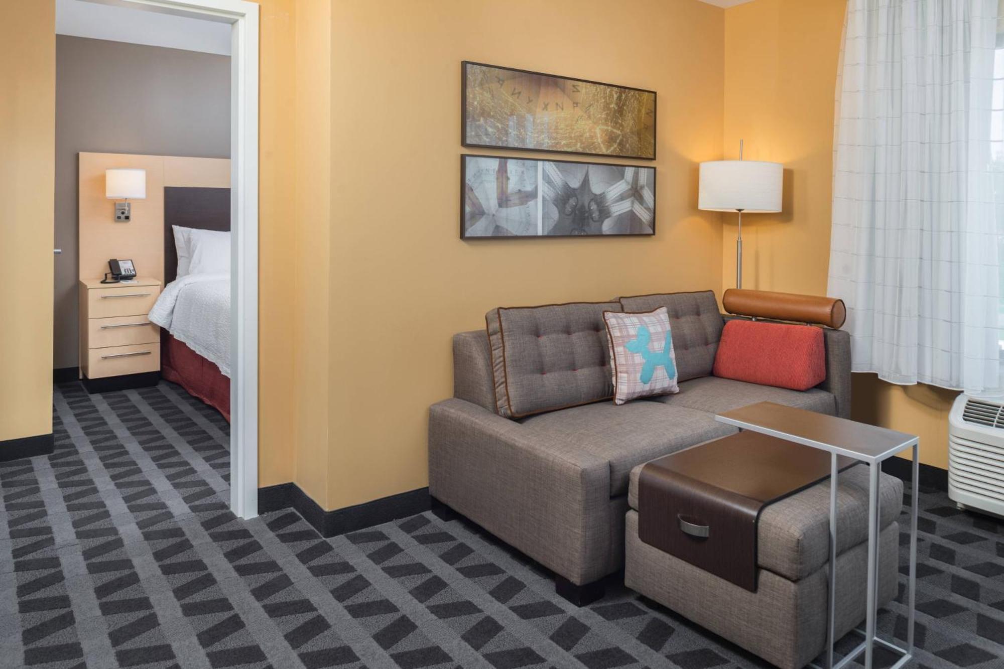 Towneplace Suites By Marriott New Hartford Exteriér fotografie