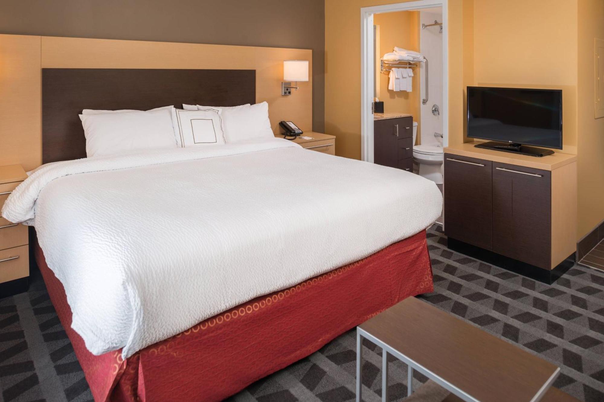 Towneplace Suites By Marriott New Hartford Exteriér fotografie